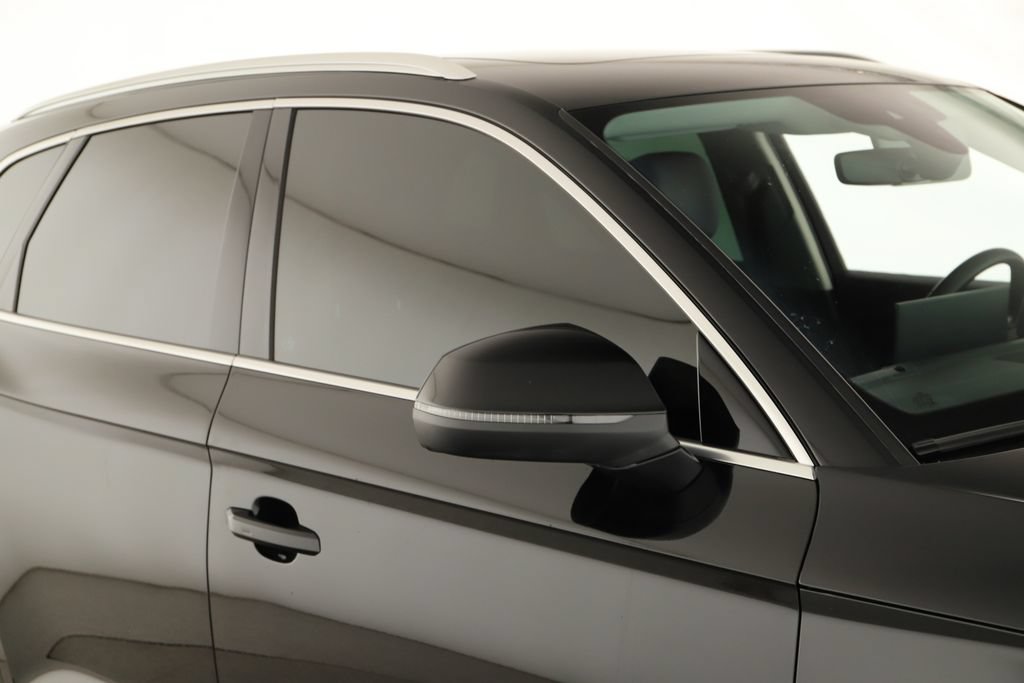 Used 2021 Audi Q5 2.0T Premium Plus w/ Premium Plus Package AWD/4WD image 39