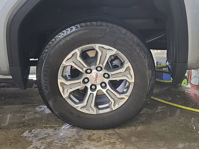 Used 2024 GMC Sierra 1500 SLT image 33