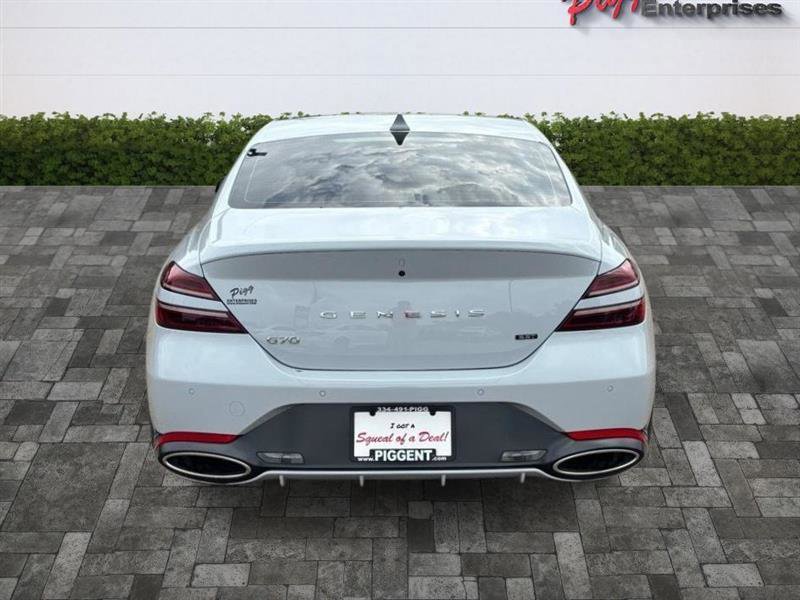 Used 2022 Genesis G70 3.3T w/ Sport Advanced Package image 12