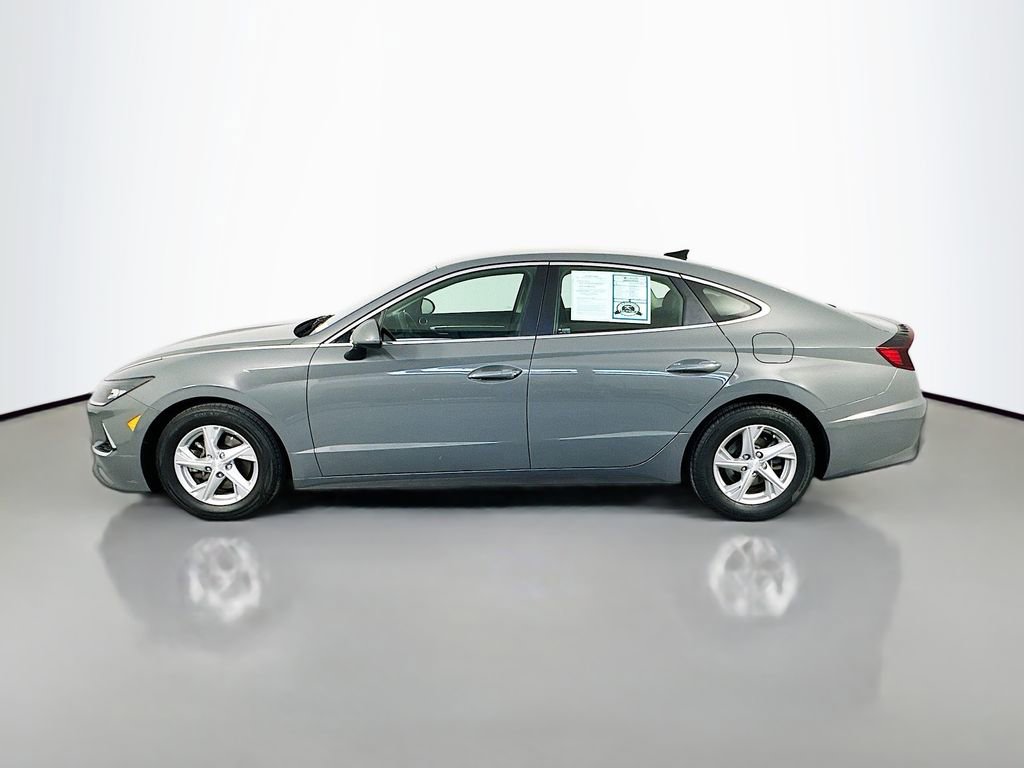 Used 2021 Hyundai Sonata SE FWD image 4