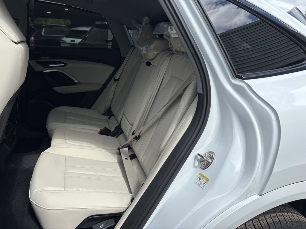 New 2026 Audi Q5 Premium Plus AWD/4WD image 14