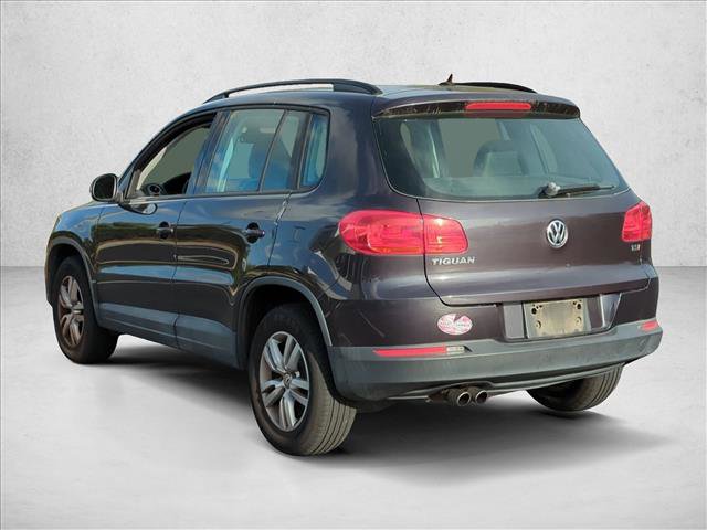 Used 2016 Volkswagen Tiguan S image 7