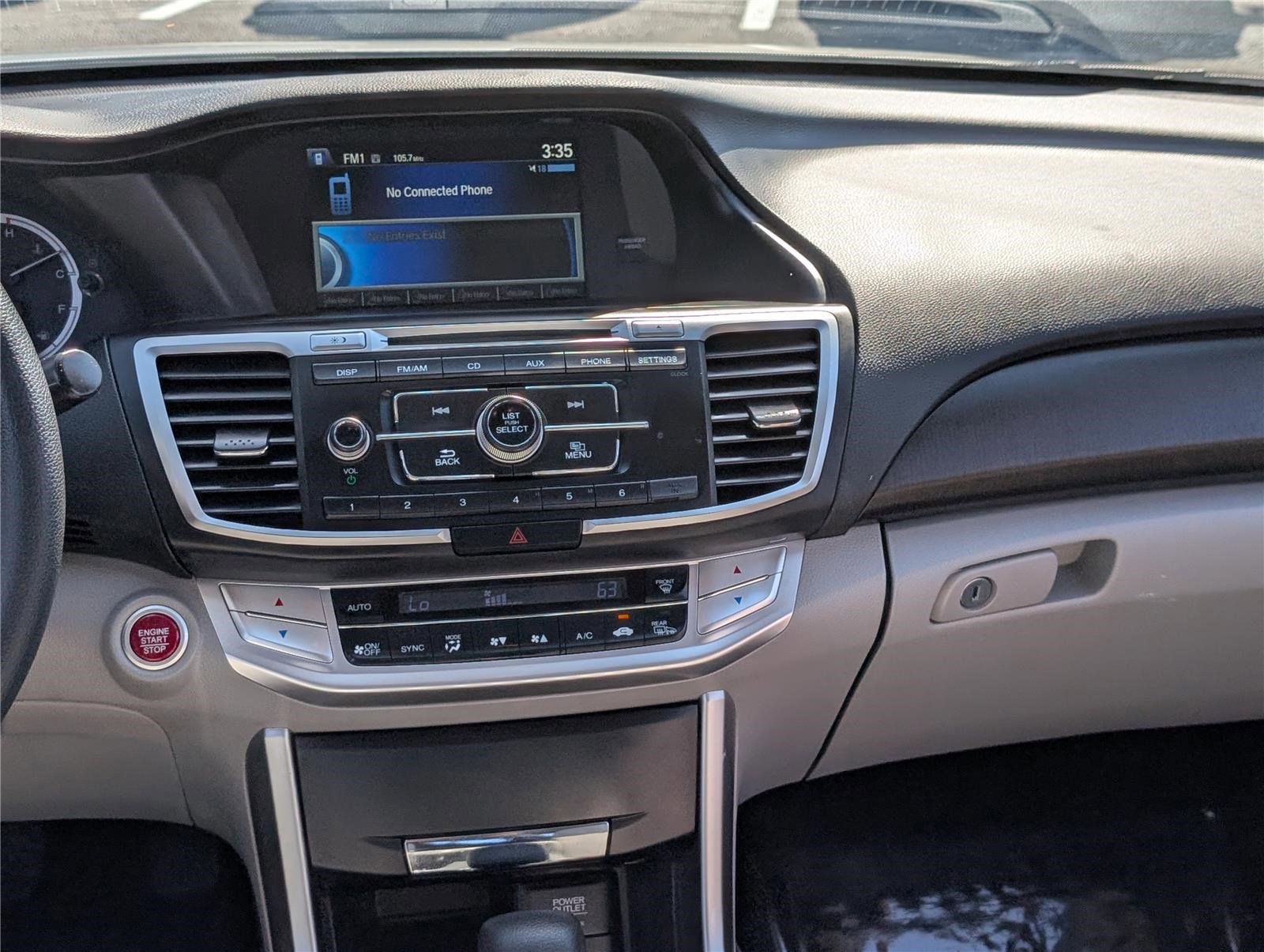 Used 2015 Honda Accord EX image 16