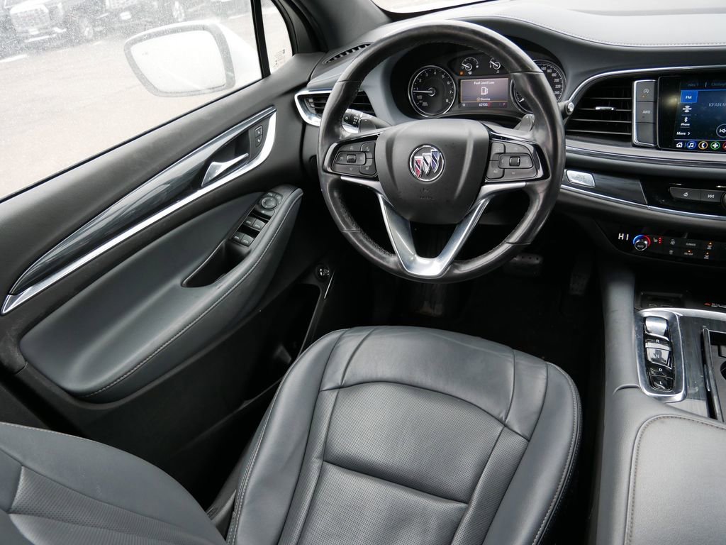 Used 2022 Buick Enclave Essence AWD/4WD image 18