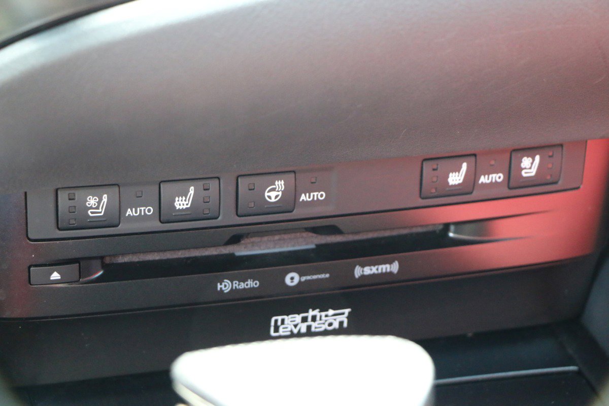Used 2019 Lexus ES 350 F Sport w/ Accessory Package 2 FWD image 27