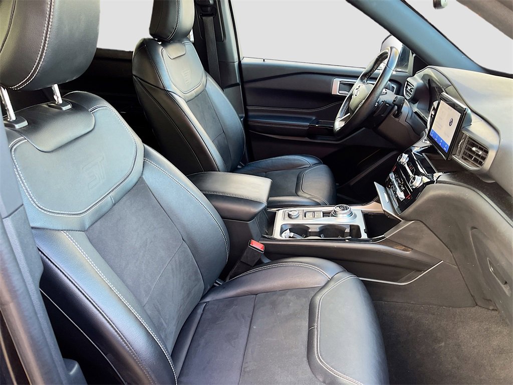 Used 2022 Ford Explorer ST image 28