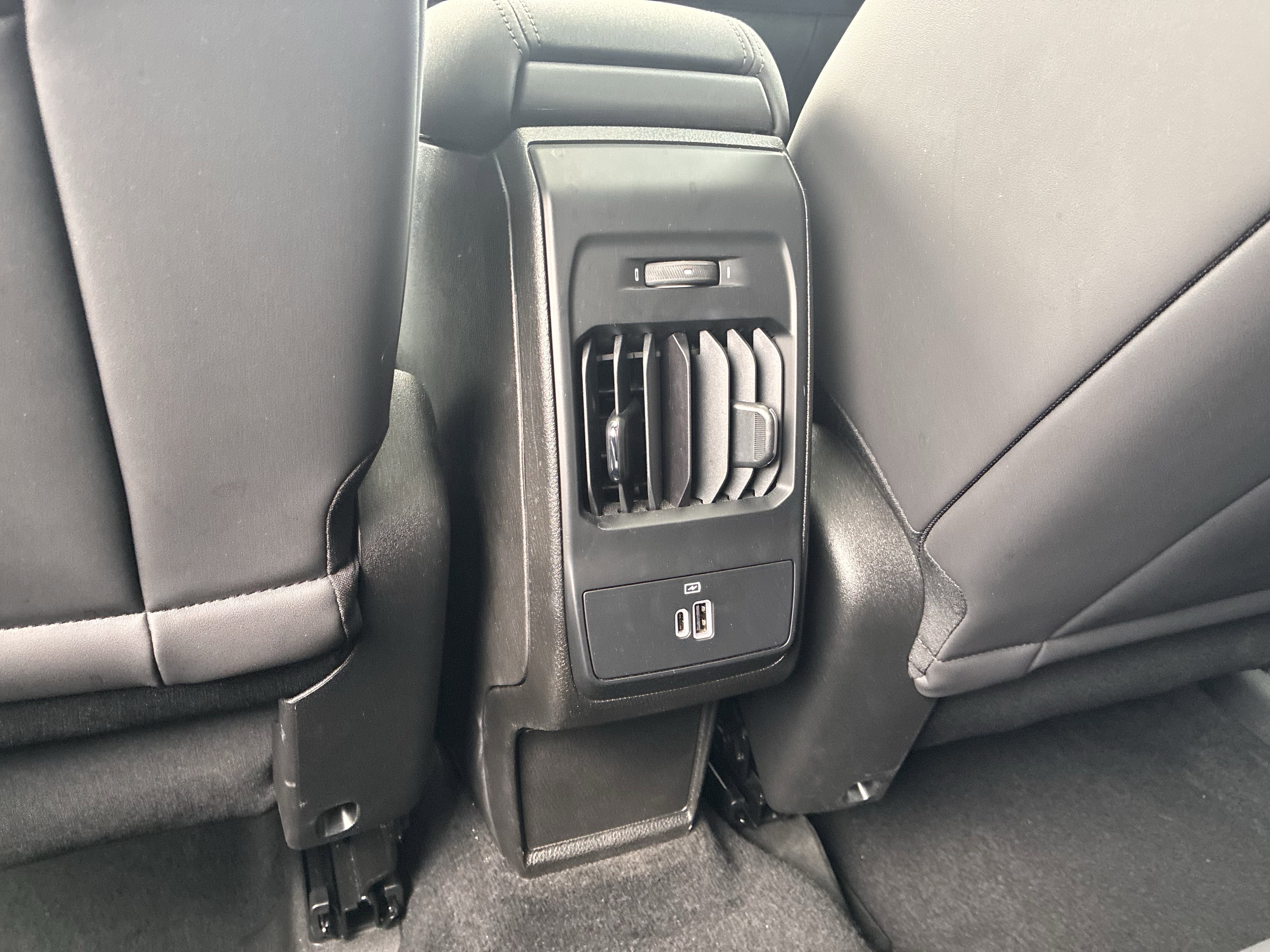 Certified 2024 Alfa Romeo Tonale Veloce image 31