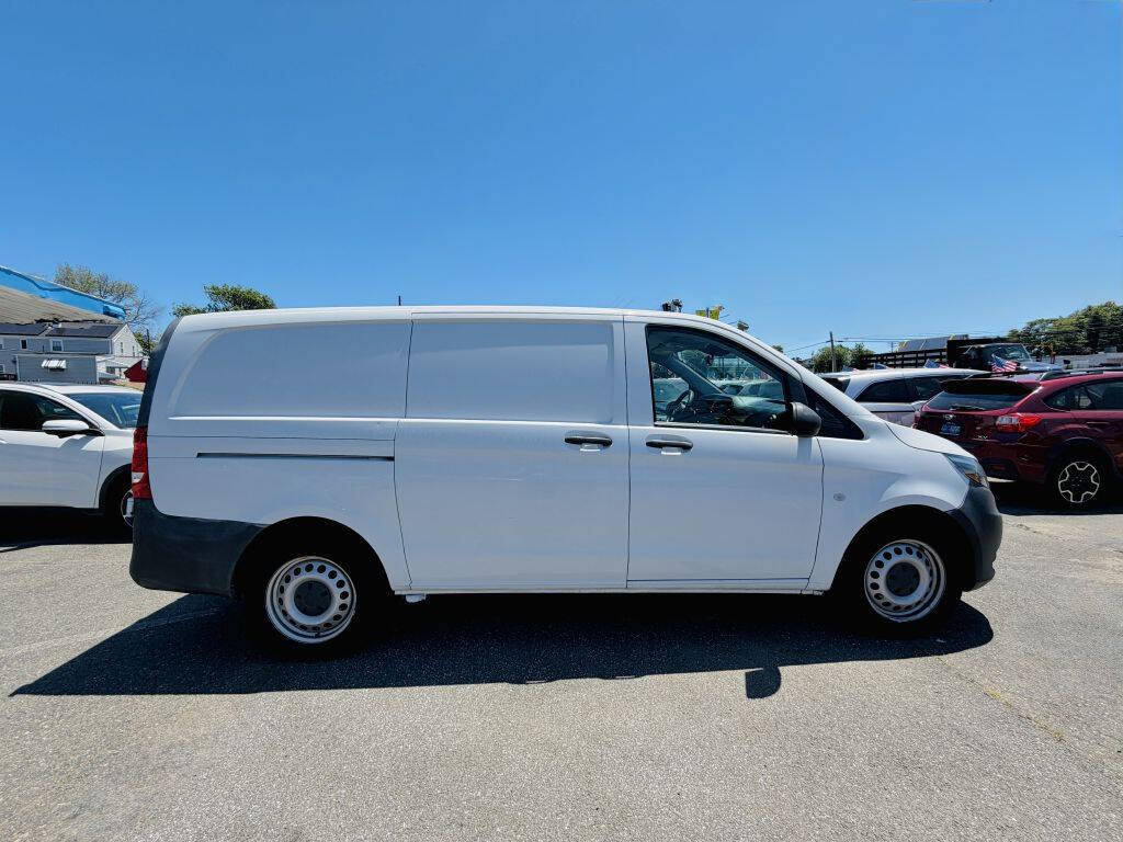 Used 2019 Mercedes-Benz Metris image 5