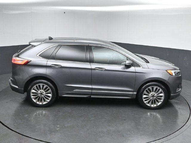 Certified 2024 Ford Edge Titanium w/ Titanium Elite Package AWD/4WD image 48