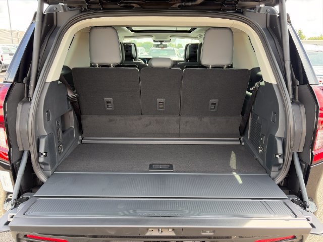 New 2027 Ford Expedition Active AWD/4WD image 11