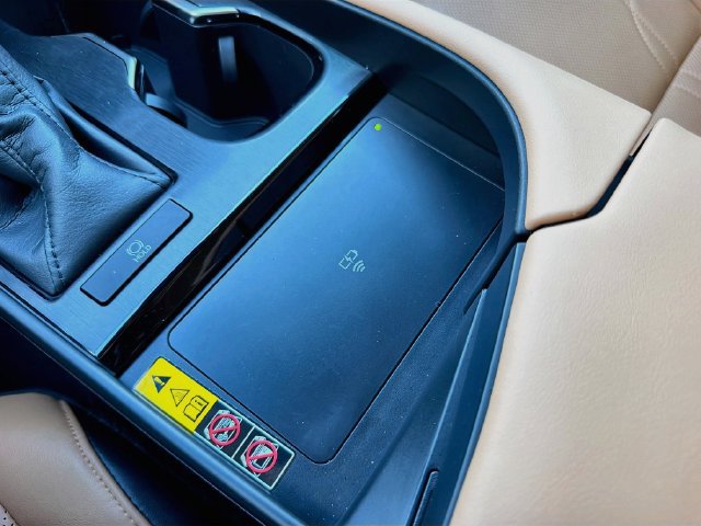 Used 2025 Lexus ES 350 w/ Technology Package FWD image 30