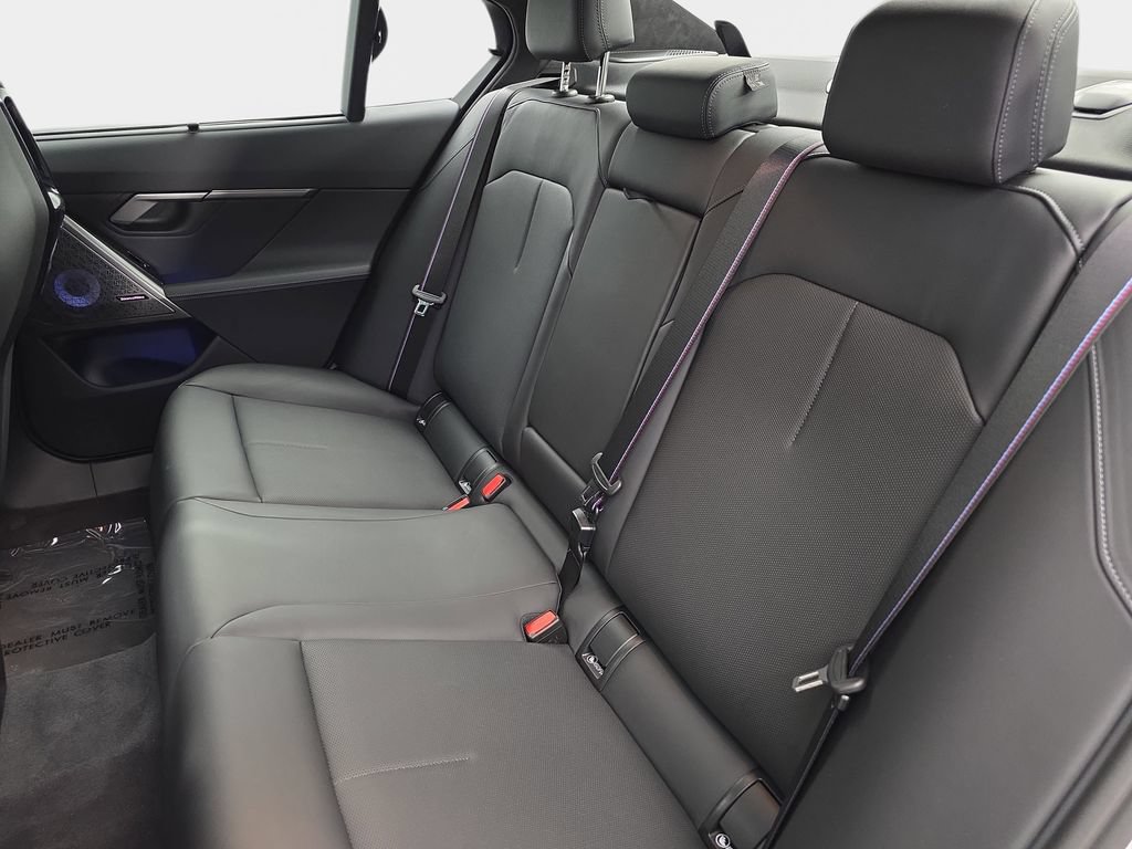 Used 2026 BMW M5 w/ Executive Package AWD/4WD image 17