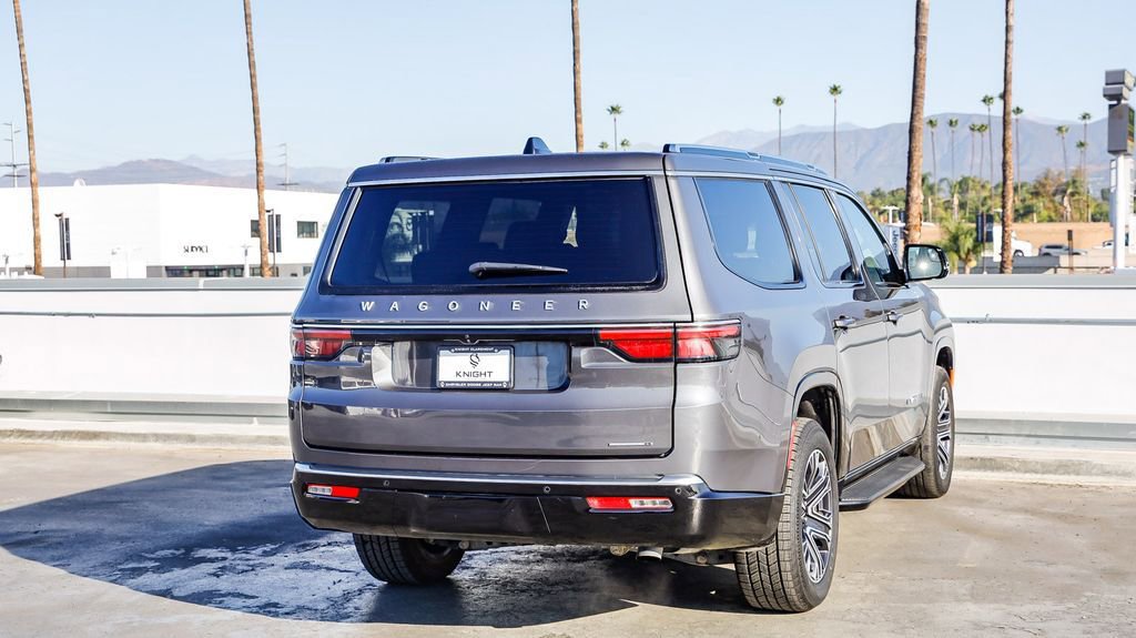 Certified 2024 Jeep Wagoneer Series II image 9