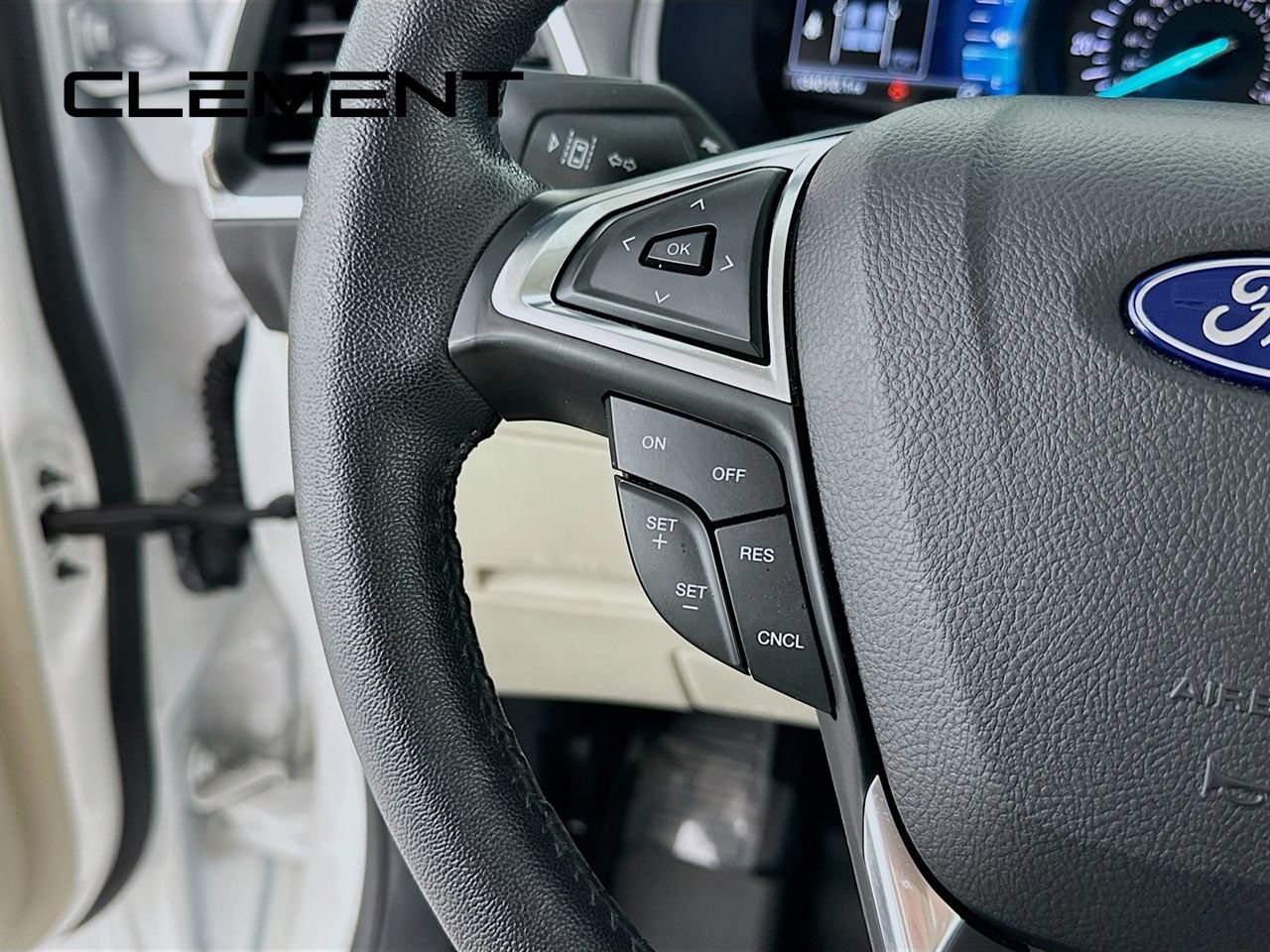 Certified 2022 Ford Edge Titanium AWD/4WD image 16