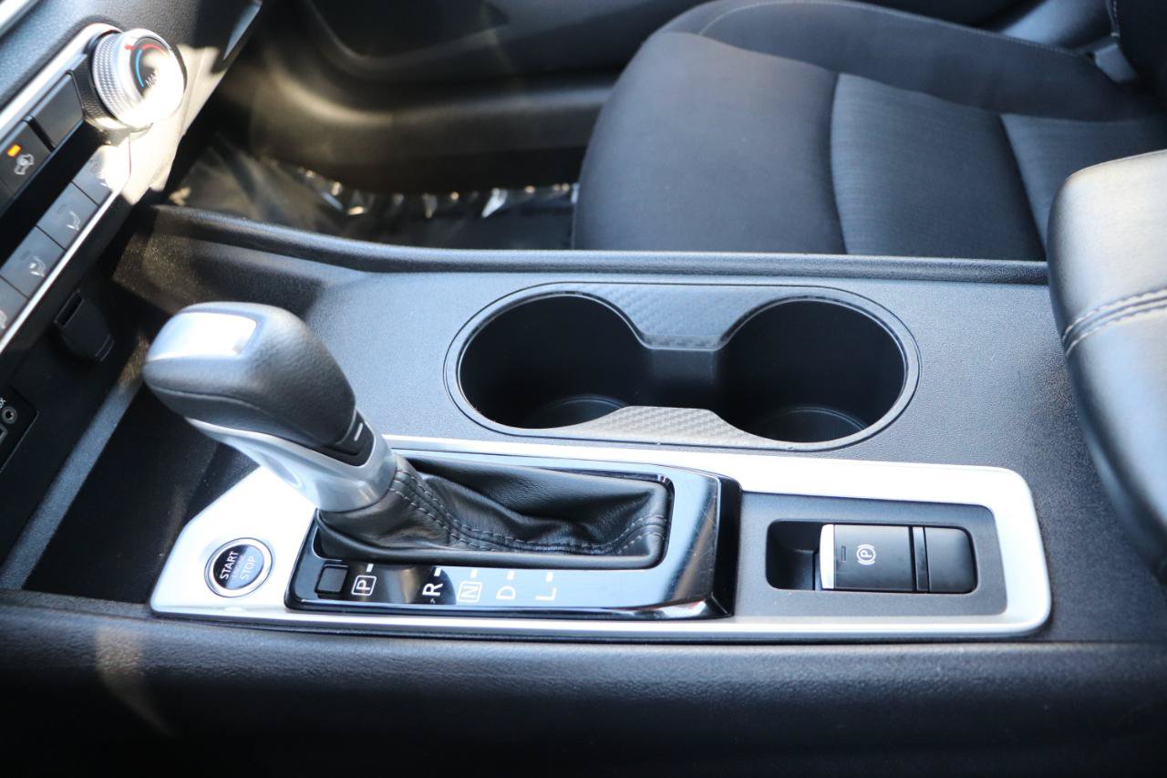 Used 2025 Nissan Altima 2.5 SV AWD/4WD image 37