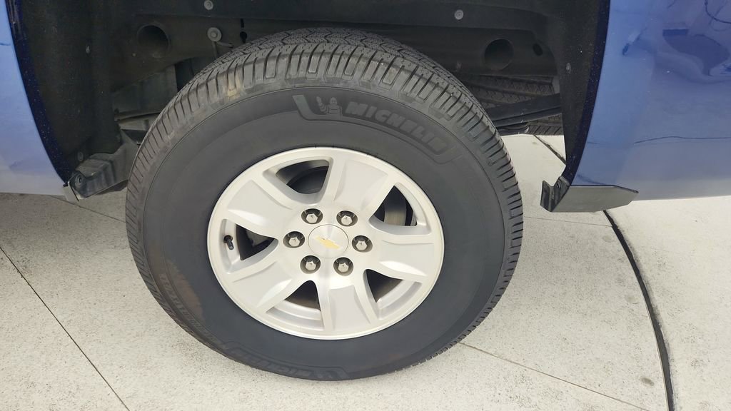 Used 2018 Chevrolet Silverado 1500 LT w/ Texas Edition RWD image 28