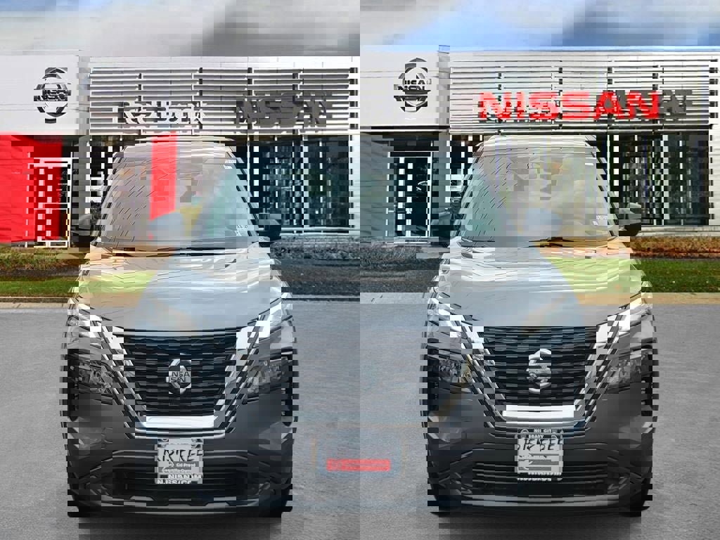 Certified 2021 Nissan Rogue S image 2