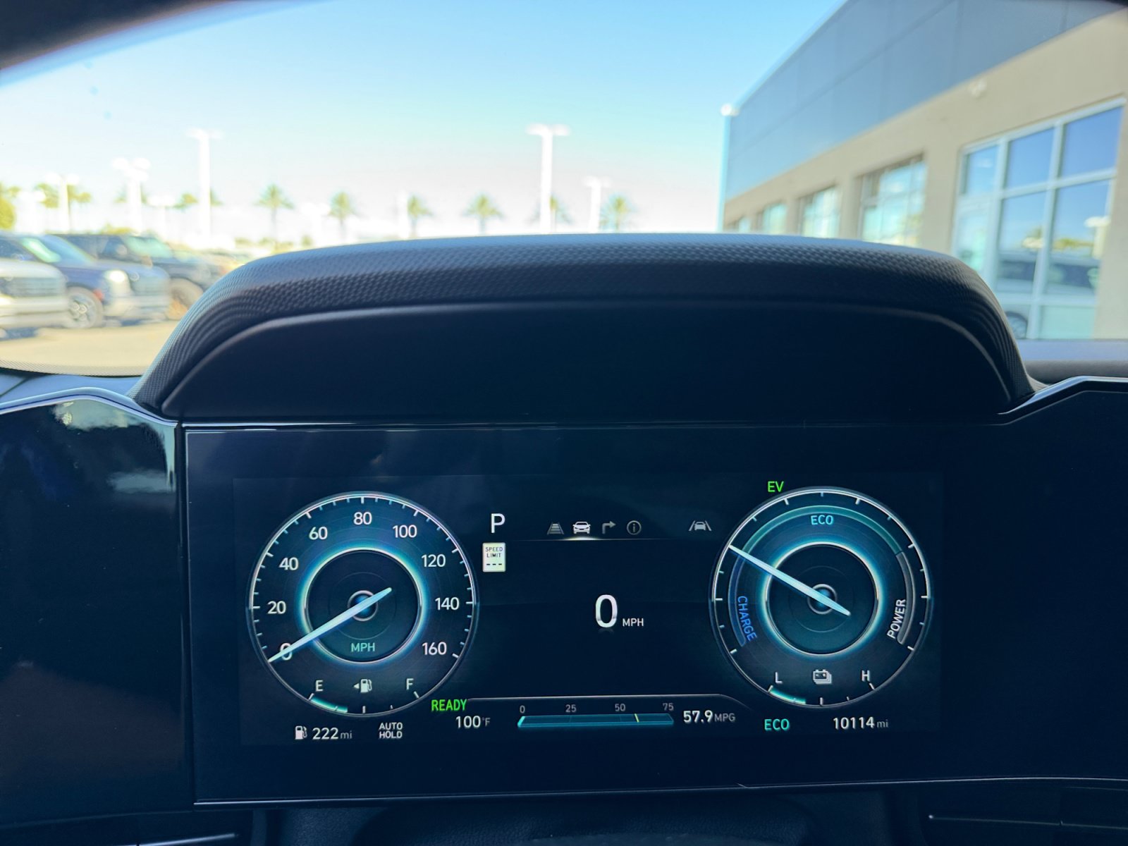 Certified 2025 Hyundai Elantra SEL FWD image 10