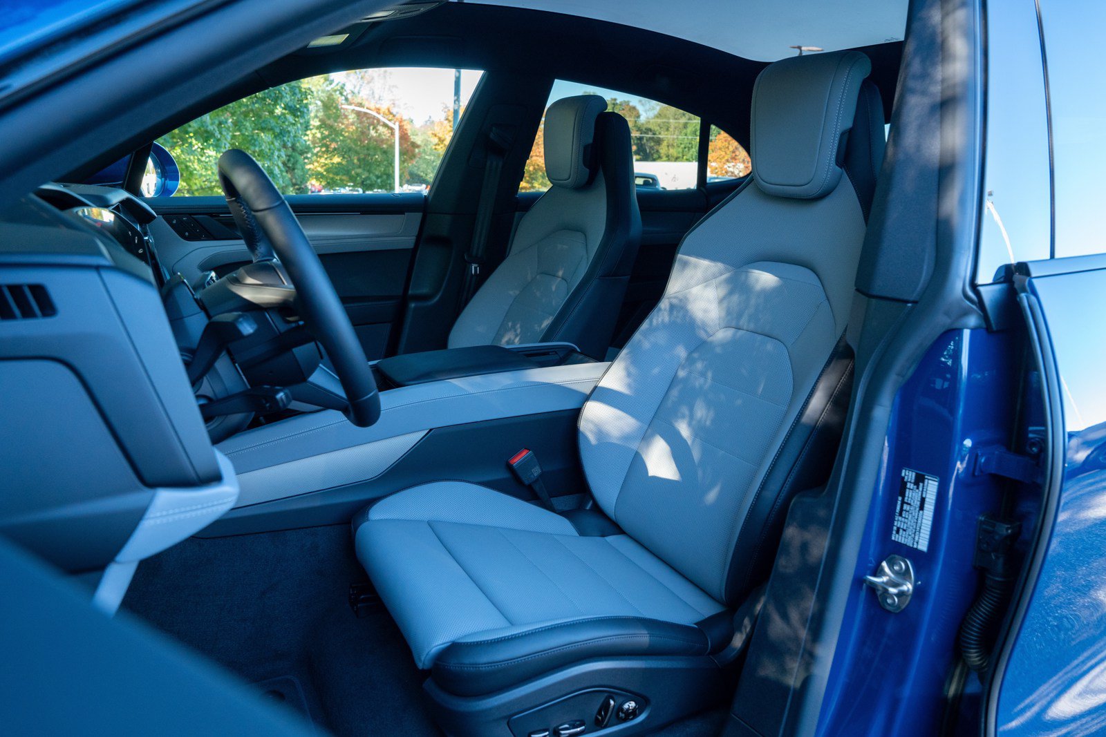 New 2026 Porsche Cayenne S AWD/4WD image 5
