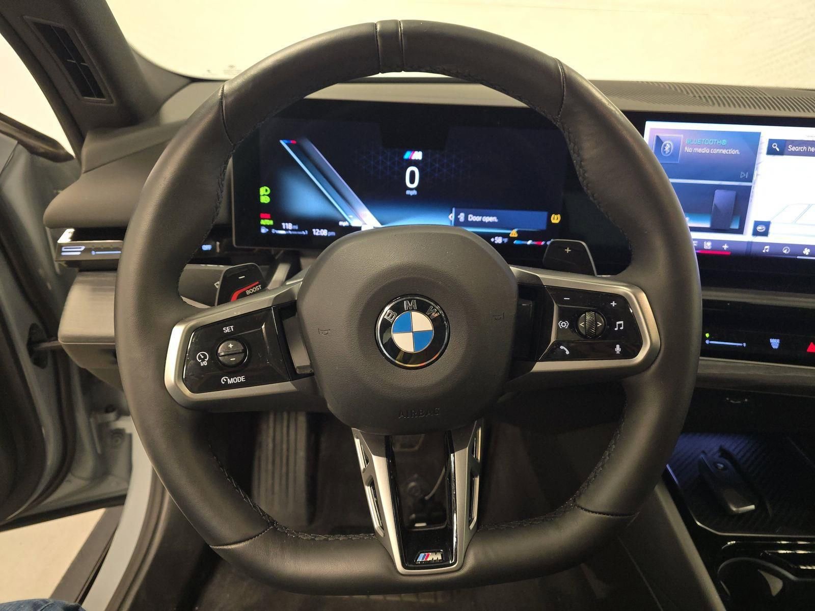 Used 2025 BMW 530i w/ M Sport Package image 25