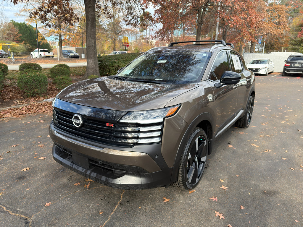 New 2026 Nissan Kicks SR w/ Cold Weather Package image 3