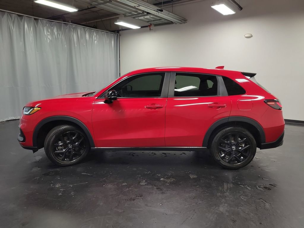 Used 2023 Honda HR-V Sport image 5