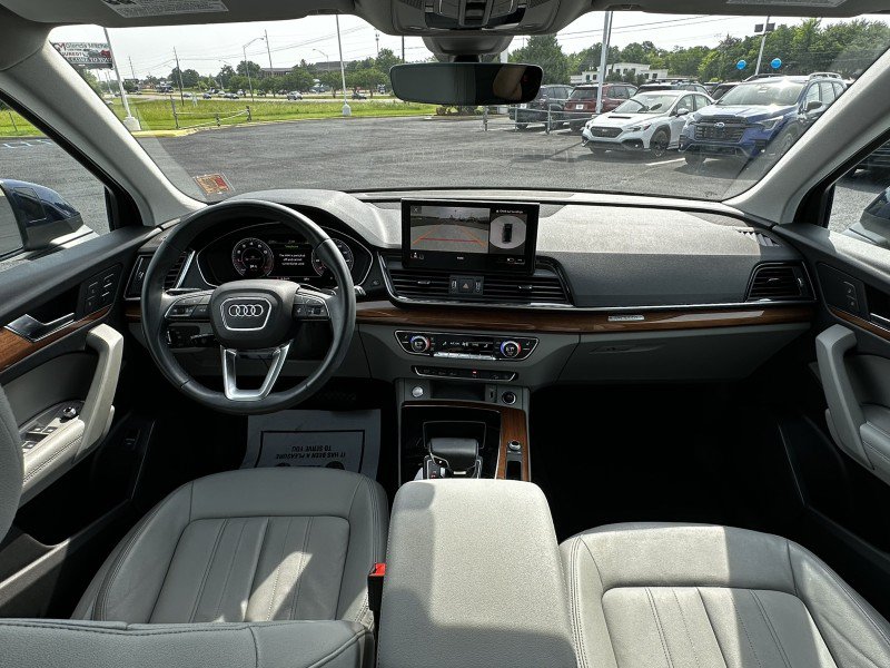 Used 2022 Audi Q5 2.0T Premium Plus AWD/4WD image 16