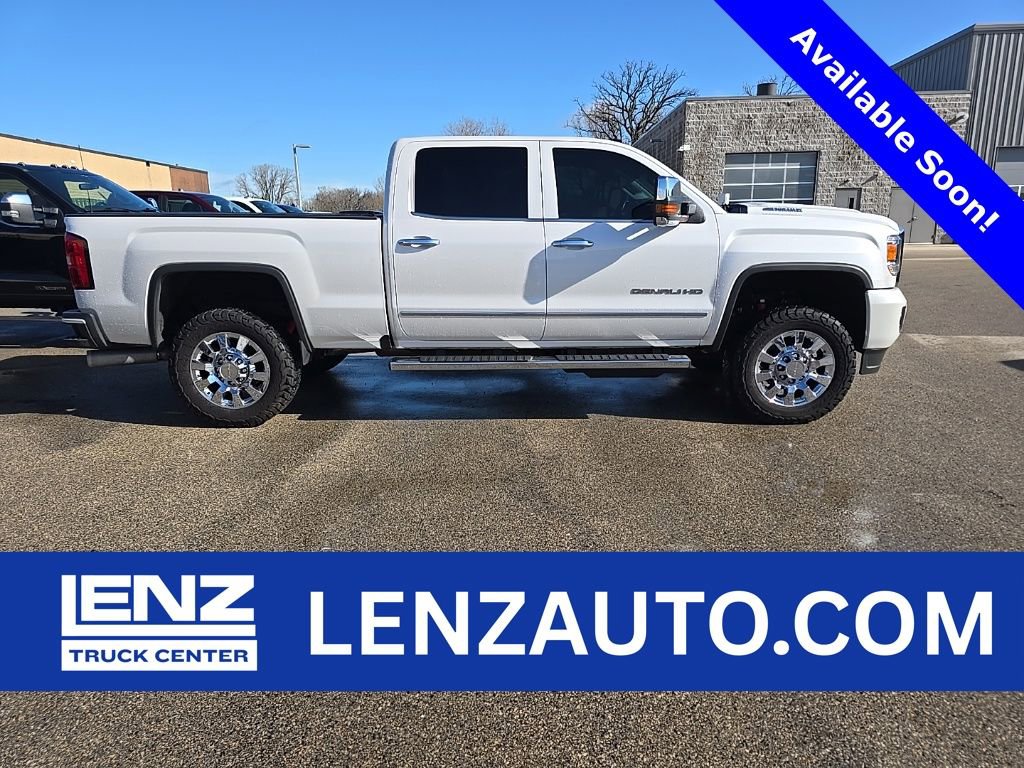 Used 2018 GMC Sierra 2500 Denali w/ Duramax Plus Package AWD/4WD image 1