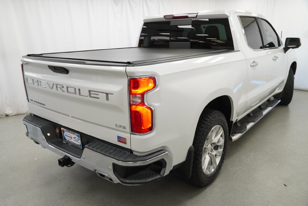 Used 2021 Chevrolet Silverado 1500 LTZ w/ Z71 Off-Road Package AWD/4WD image 14