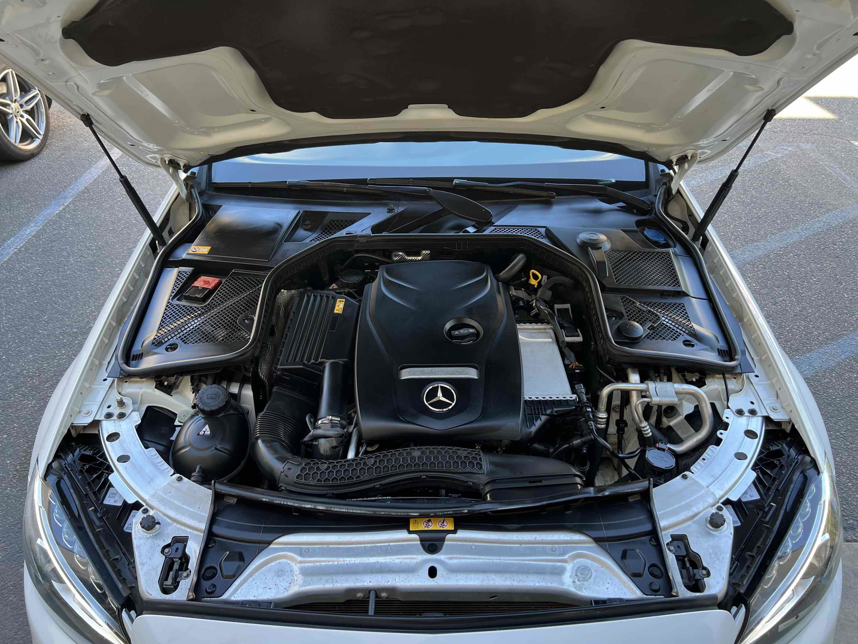 Used 2015 Mercedes-Benz C 300 Sport image 12