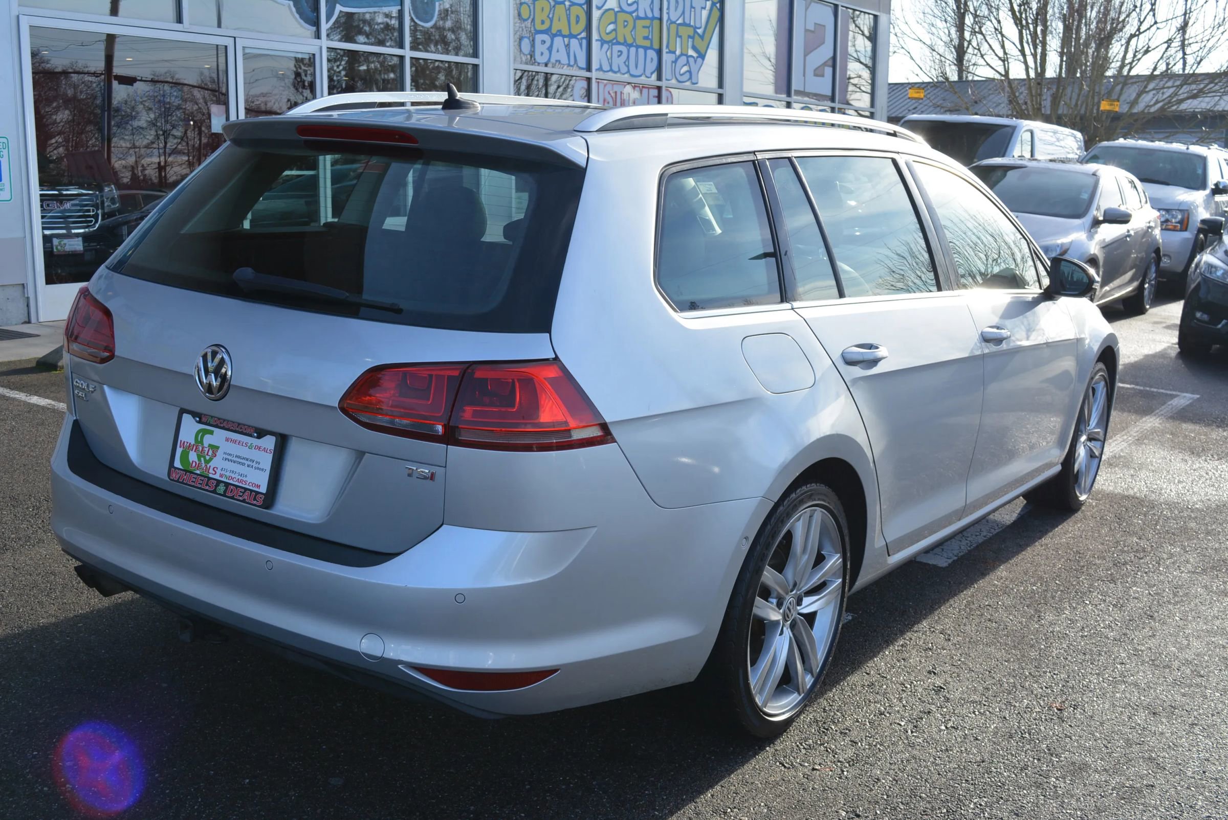 Used 2016 Volkswagen Golf SEL image 7
