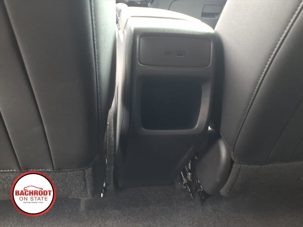 Used 2025 Chevrolet Trax LT FWD image 27
