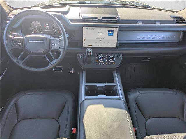 Used 2025 Land Rover Defender 110 X image 18