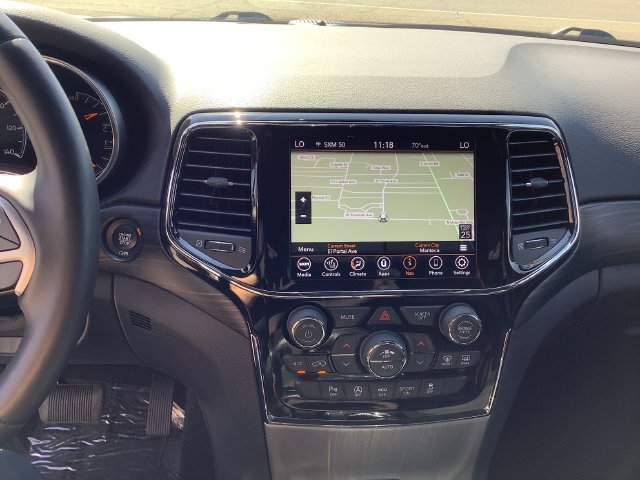Used 2022 Jeep Grand Cherokee Laredo X AWD/4WD image 17