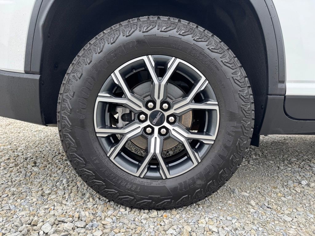 Used 2024 GMC Acadia AT4 w/ LPO, Floor Liner Package image 17