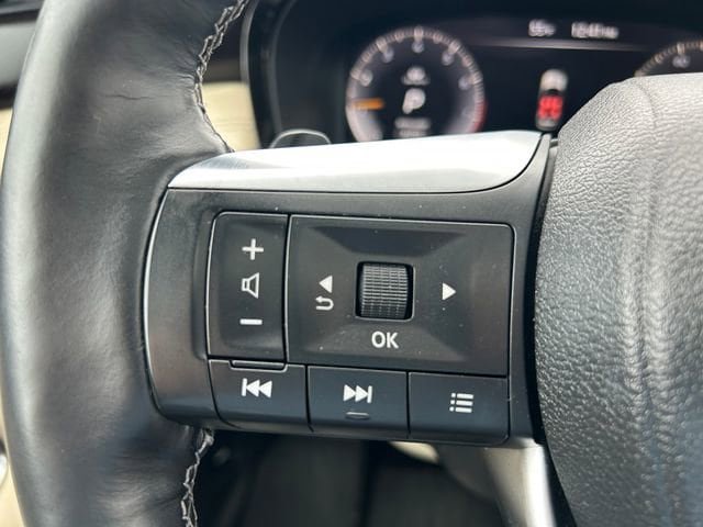 Used 2023 INFINITI QX60 Sensory w/ Vision Package AWD/4WD image 24