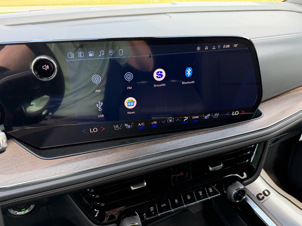 New 2026 Chevrolet Tahoe High Country image 18