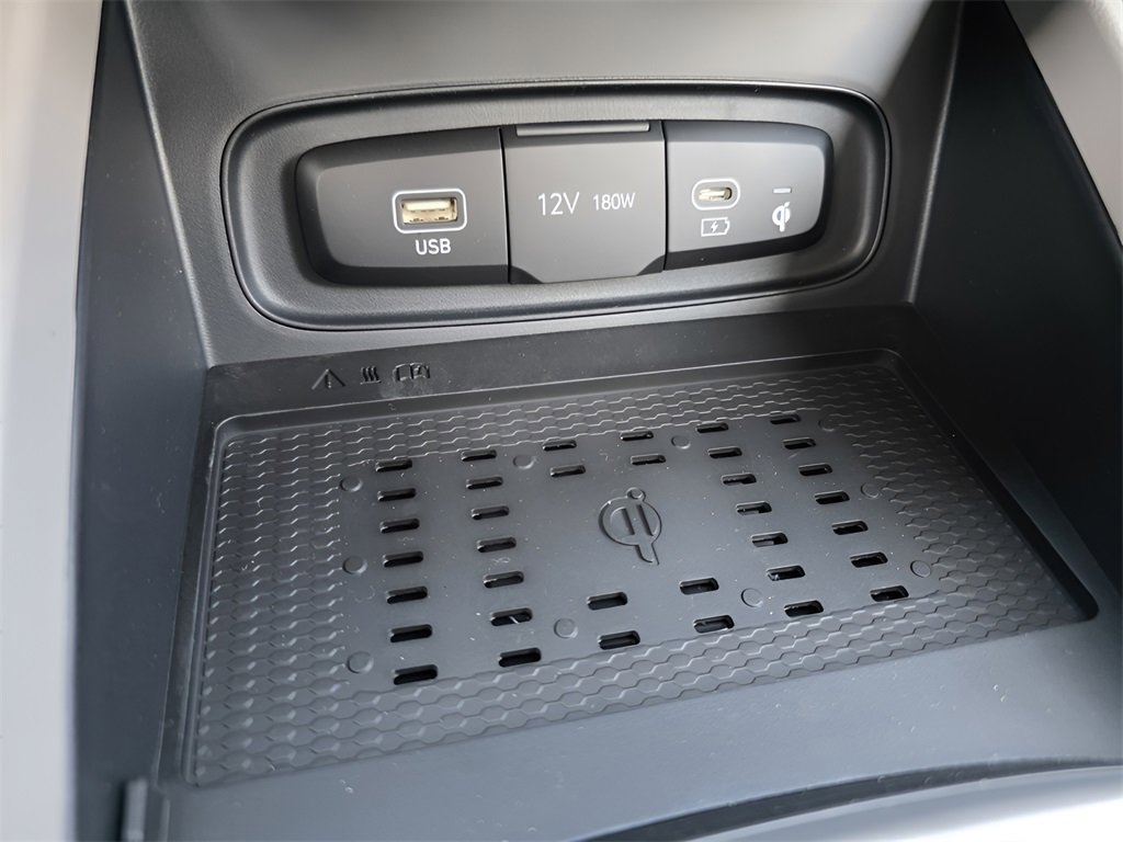 New 2026 Hyundai Venue SEL image 21