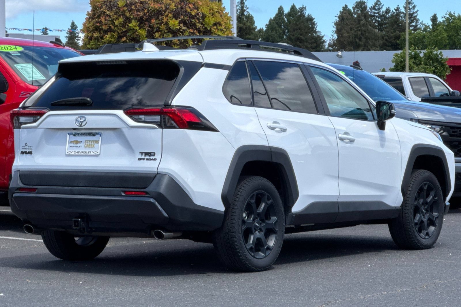 Used 2020 Toyota RAV4 TRD Off-Road w/ TRD Off-Road Weather Package AWD/4WD image 5