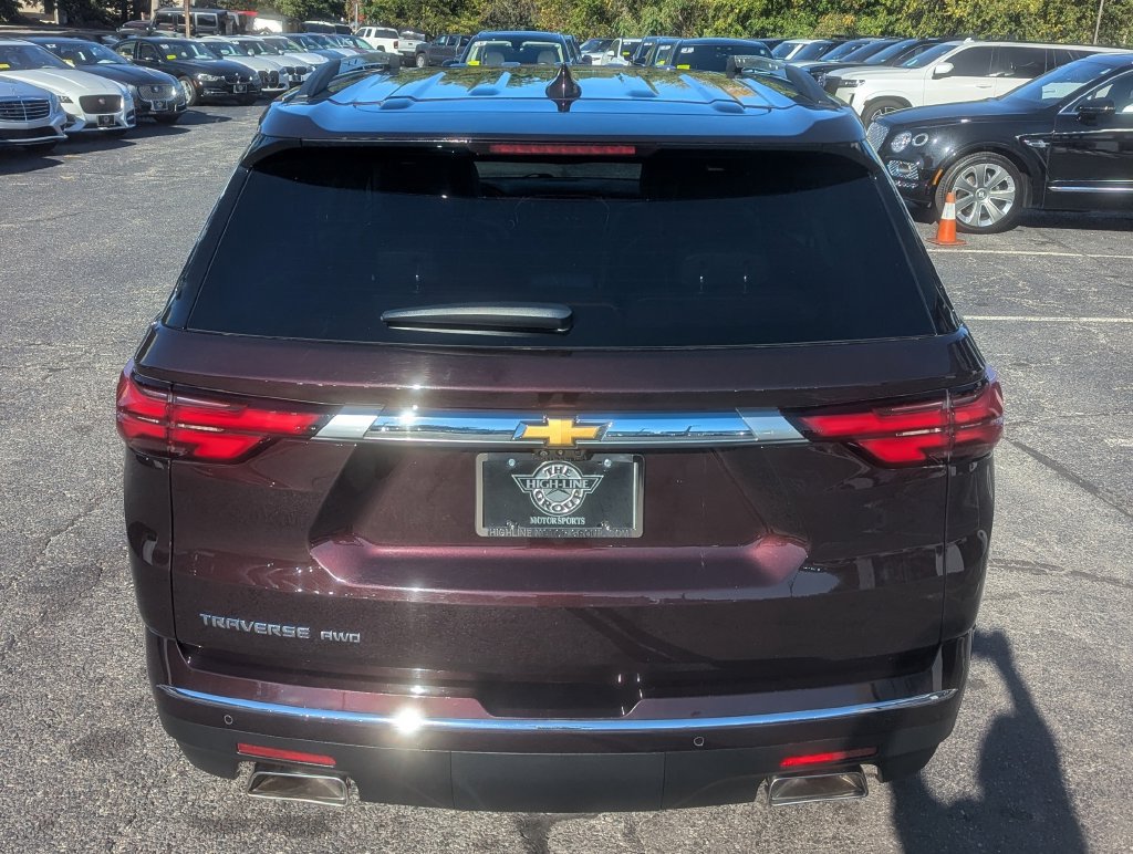Used 2022 Chevrolet Traverse High Country AWD/4WD image 9