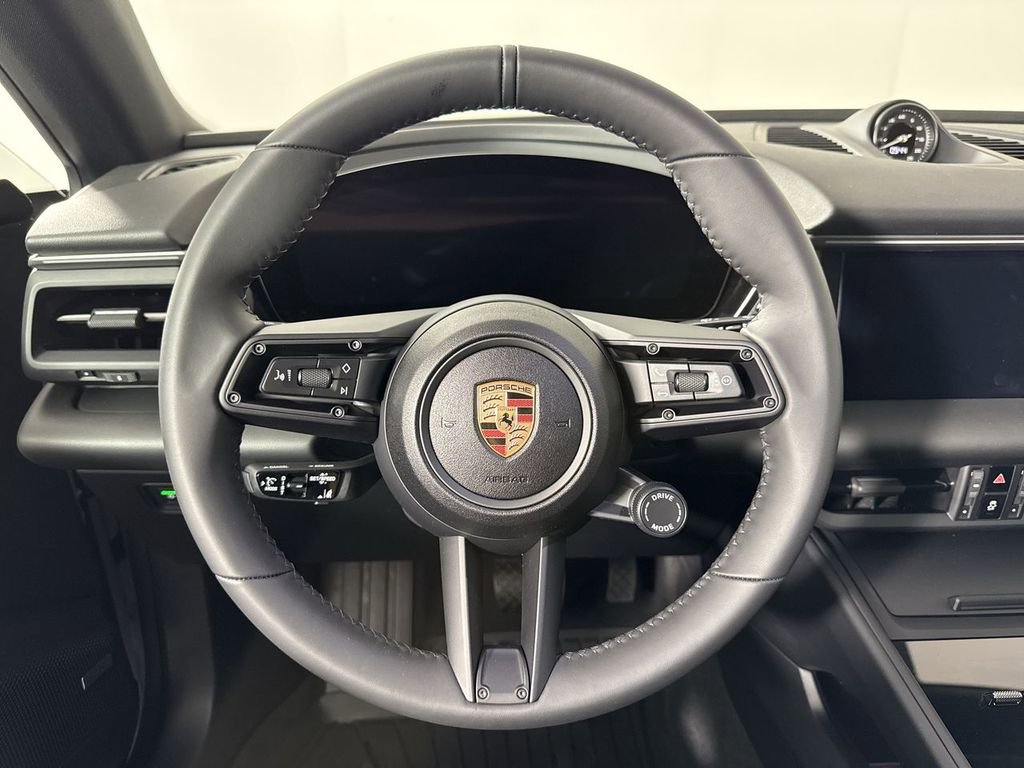 New 2025 Porsche Macan 4 Electric AWD/4WD image 37
