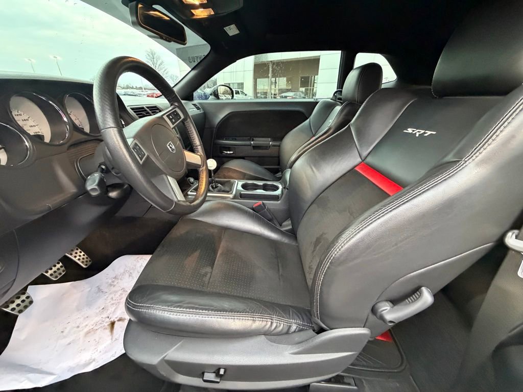 Used 2009 Dodge Challenger SRT8 w/ SRT Option Group II image 11