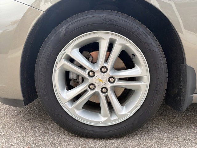 Used 2018 Chevrolet Cruze LT w/ Leather Package image 12