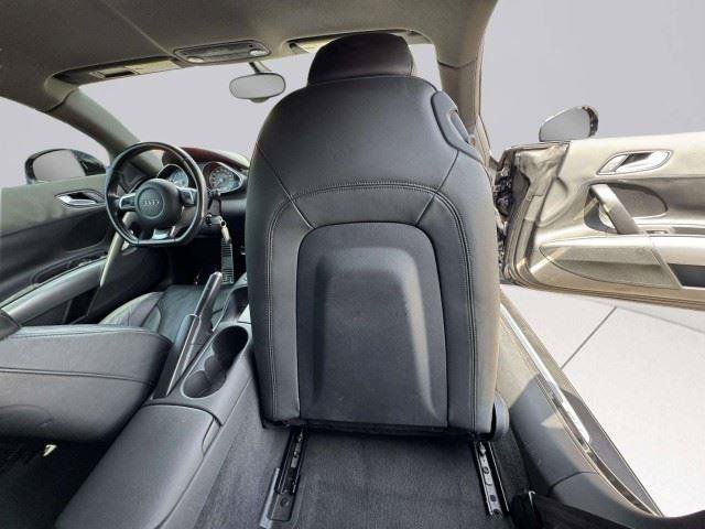 Used 2011 Audi R8 V8 AWD/4WD image 60