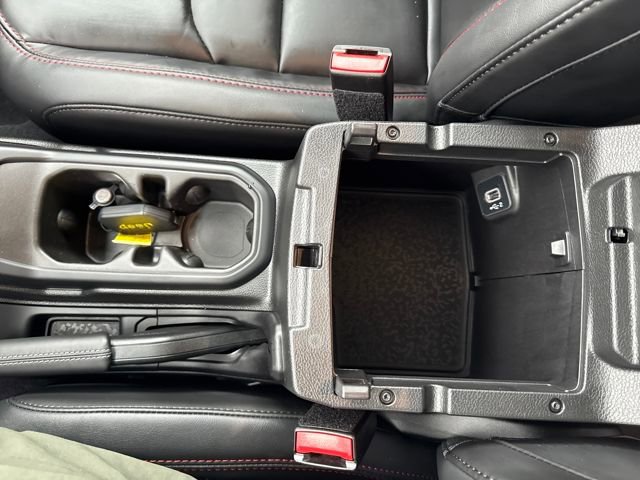 Used 2025 Jeep Gladiator Rubicon w/ Convenience Group image 25