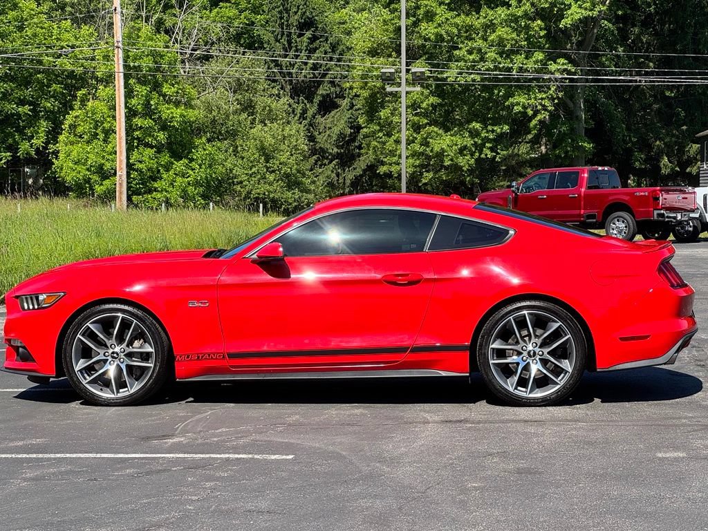 Used 2016 Ford Mustang GT Premium w/ Equipment Group 401A RWD image 8