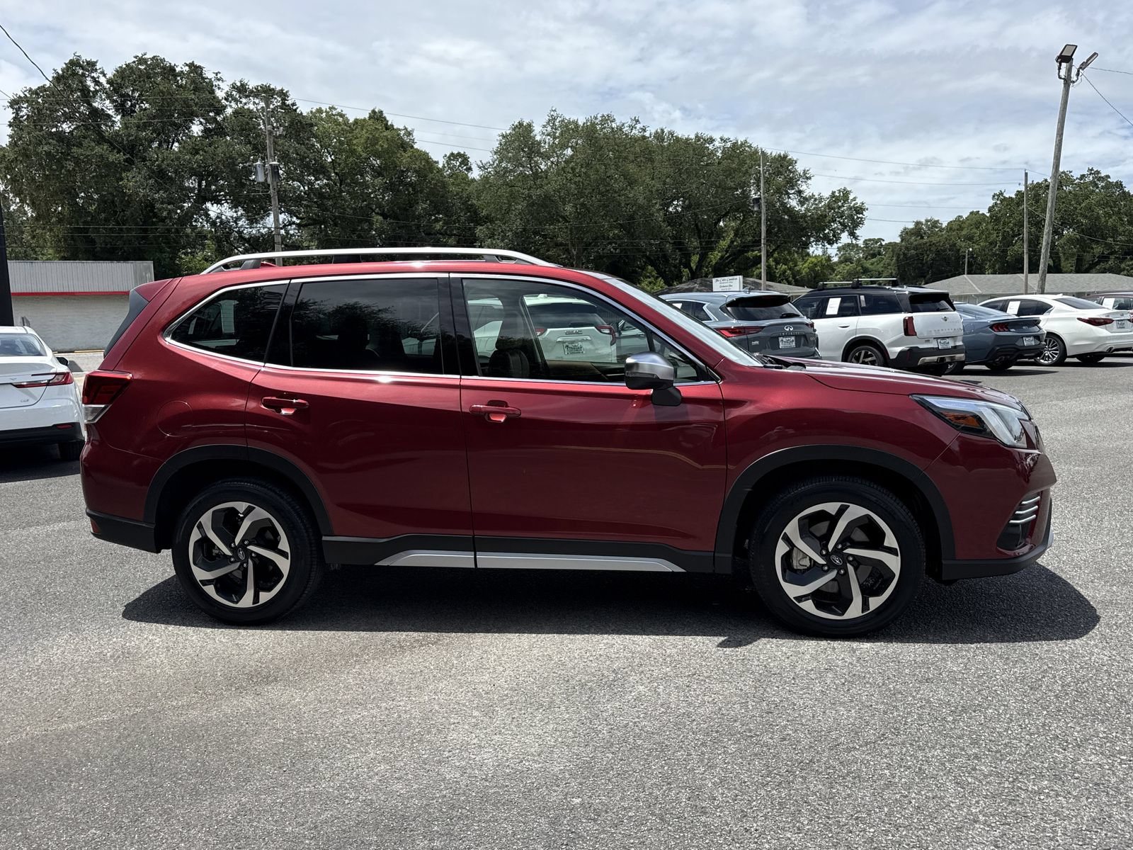 Used 2023 Subaru Forester Touring AWD/4WD image 6