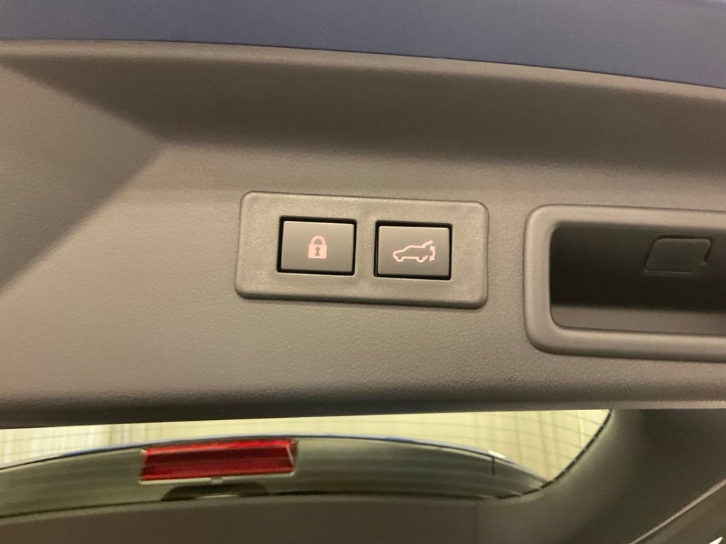 New 2026 Subaru Forester Premium AWD/4WD image 37