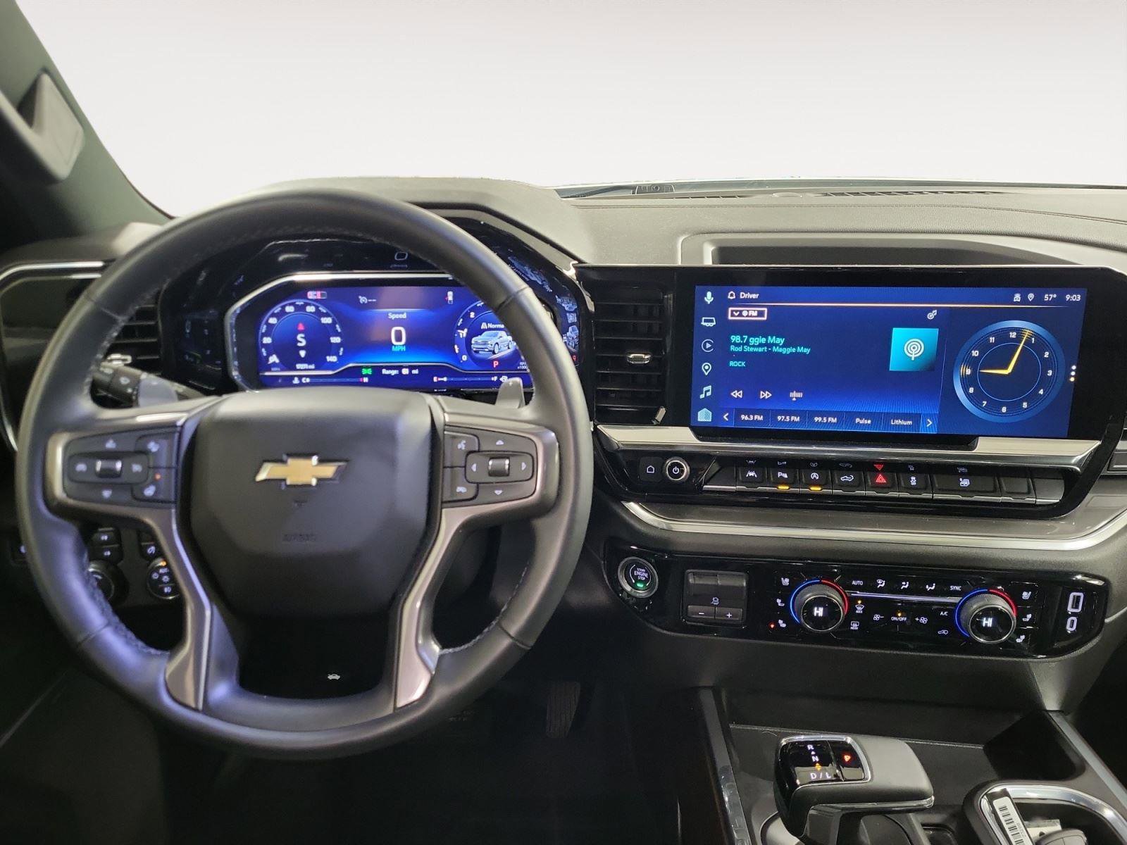 Used 2024 Chevrolet Silverado 1500 High Country w/ High Country Premium Package image 13