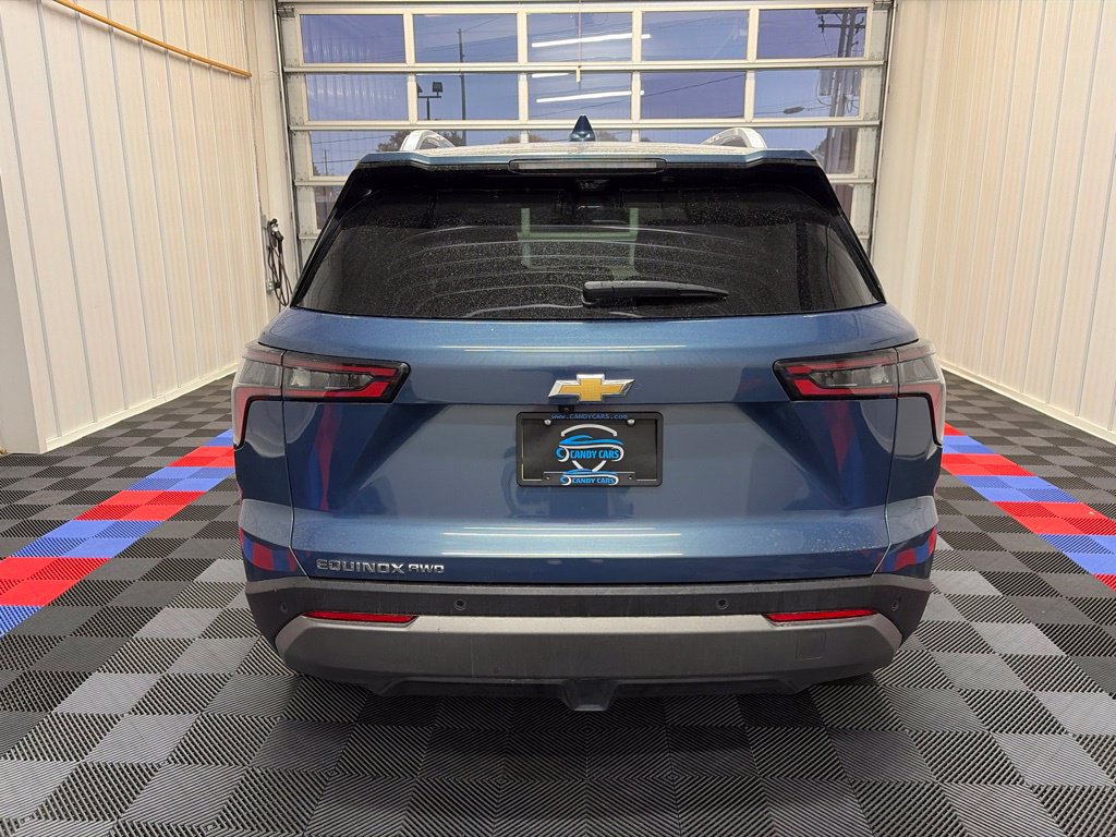 Used 2025 Chevrolet Equinox LT w/ Convenience Package II AWD/4WD image 5